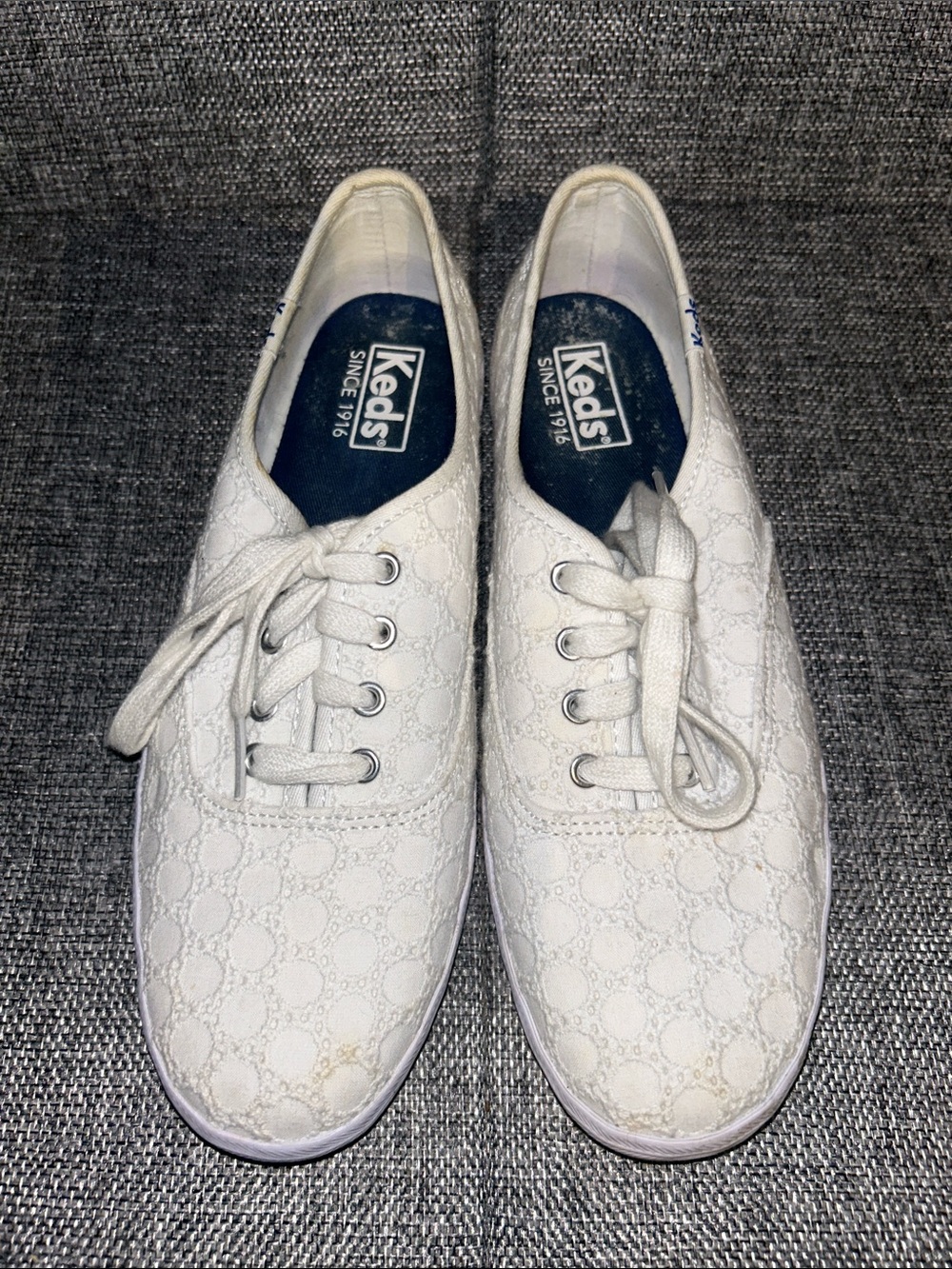 Keds White Lace-Pattern Low-Top Sneakers - Picture 3 of 8